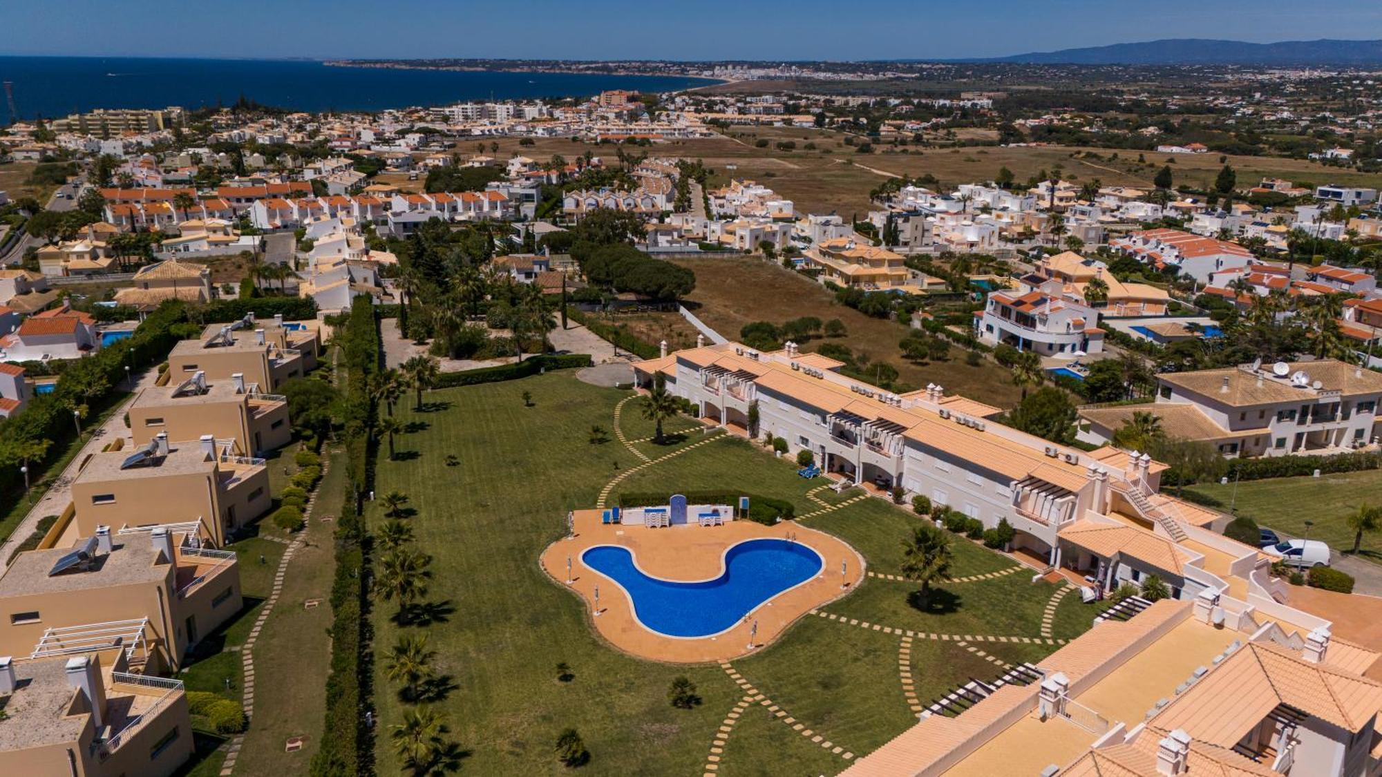 Apartamento No Condominio Baia Village Com Piscina Albufeira Bagian luar foto