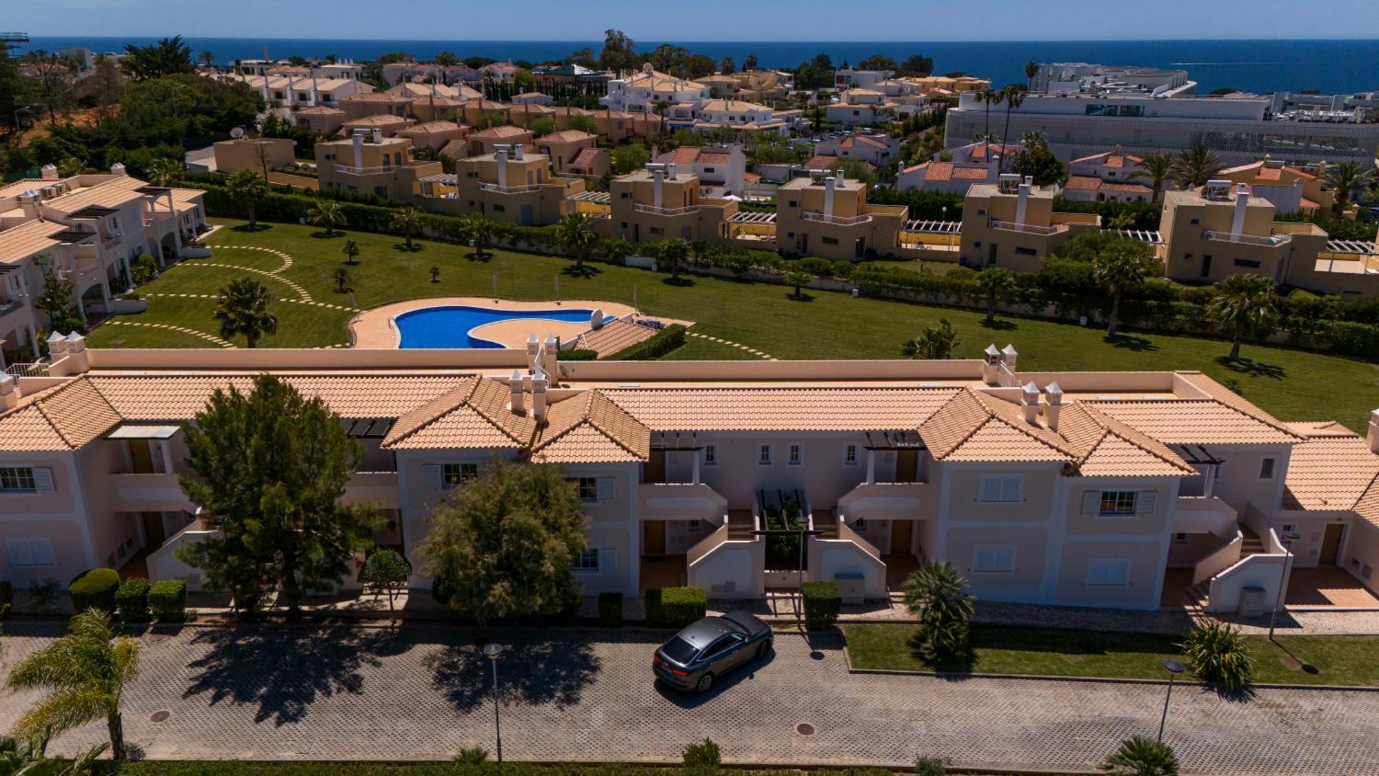 Apartamento No Condominio Baia Village Com Piscina Albufeira Bagian luar foto